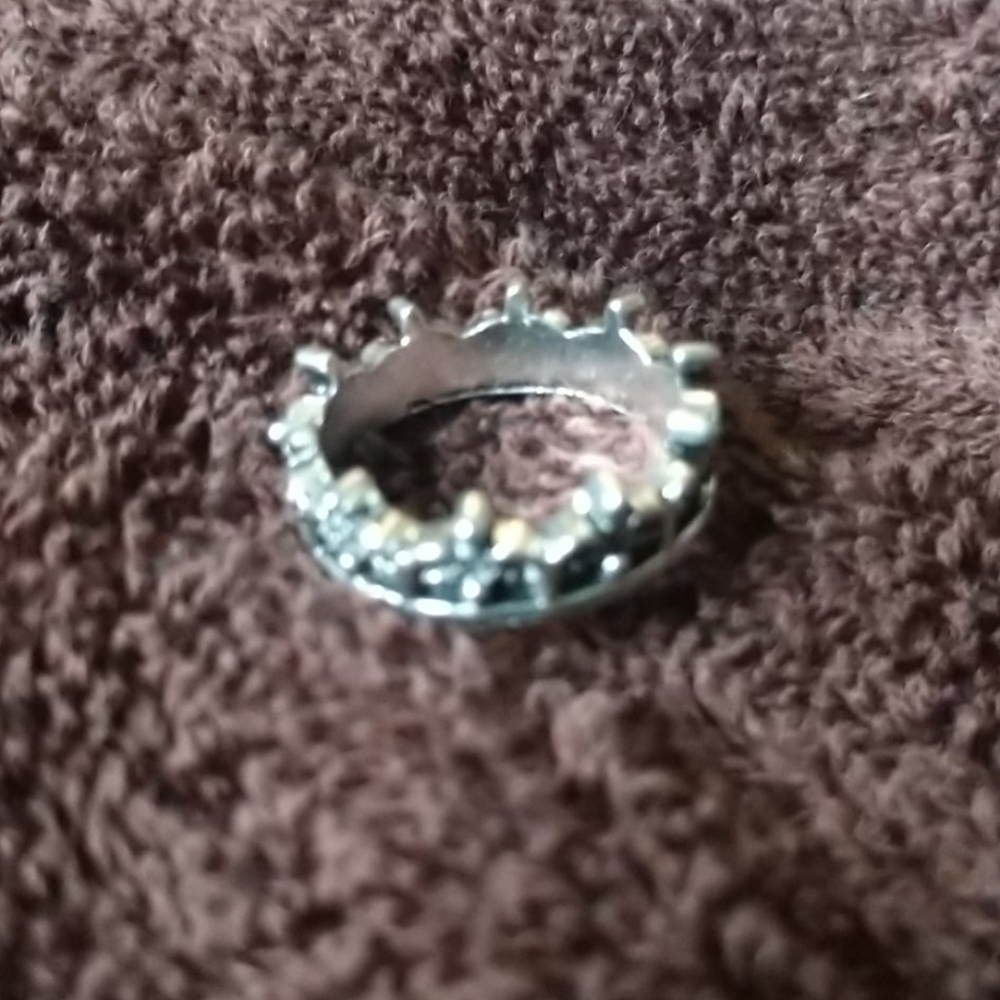 CUTE SILVER BAND